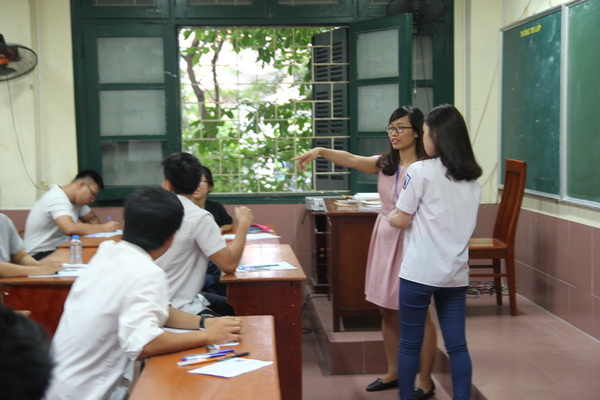 Ít thí sinh dự thi môn Lịch sử ảnh 6